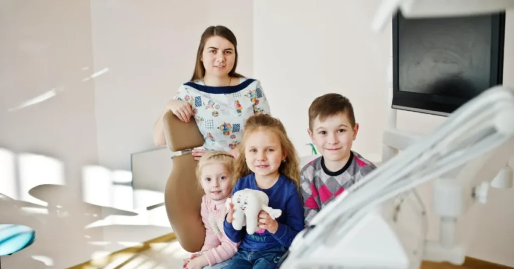 Family Dental Care Duluth kids and mom at friendly dental clinic
